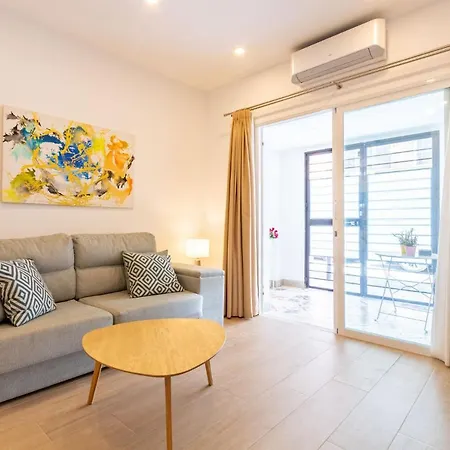 Nine O'Clock Metrosol Apartment Seville Exterior photo