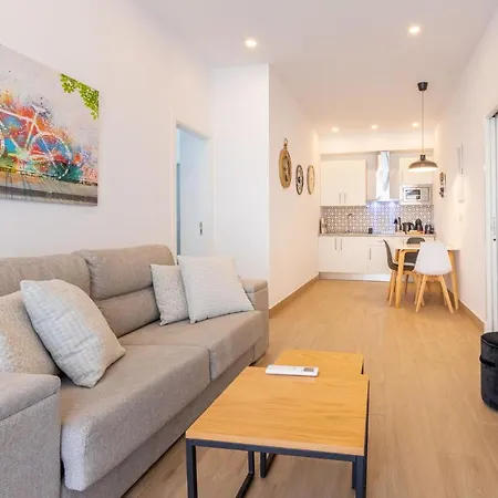Nine O'Clock Metrosol Apartment Seville Exterior photo