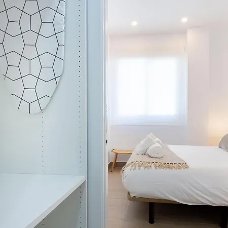 Nine O'Clock Metrosol Apartment Seville Exterior photo