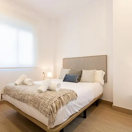 Nine O'Clock Metrosol Apartment Seville Exterior photo